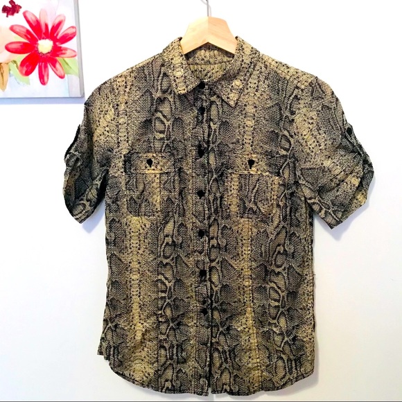 Michael Kors/Vintage-Reptile print short sleeve blouse- Office-Casual-Size Small - Picture 1 of 10